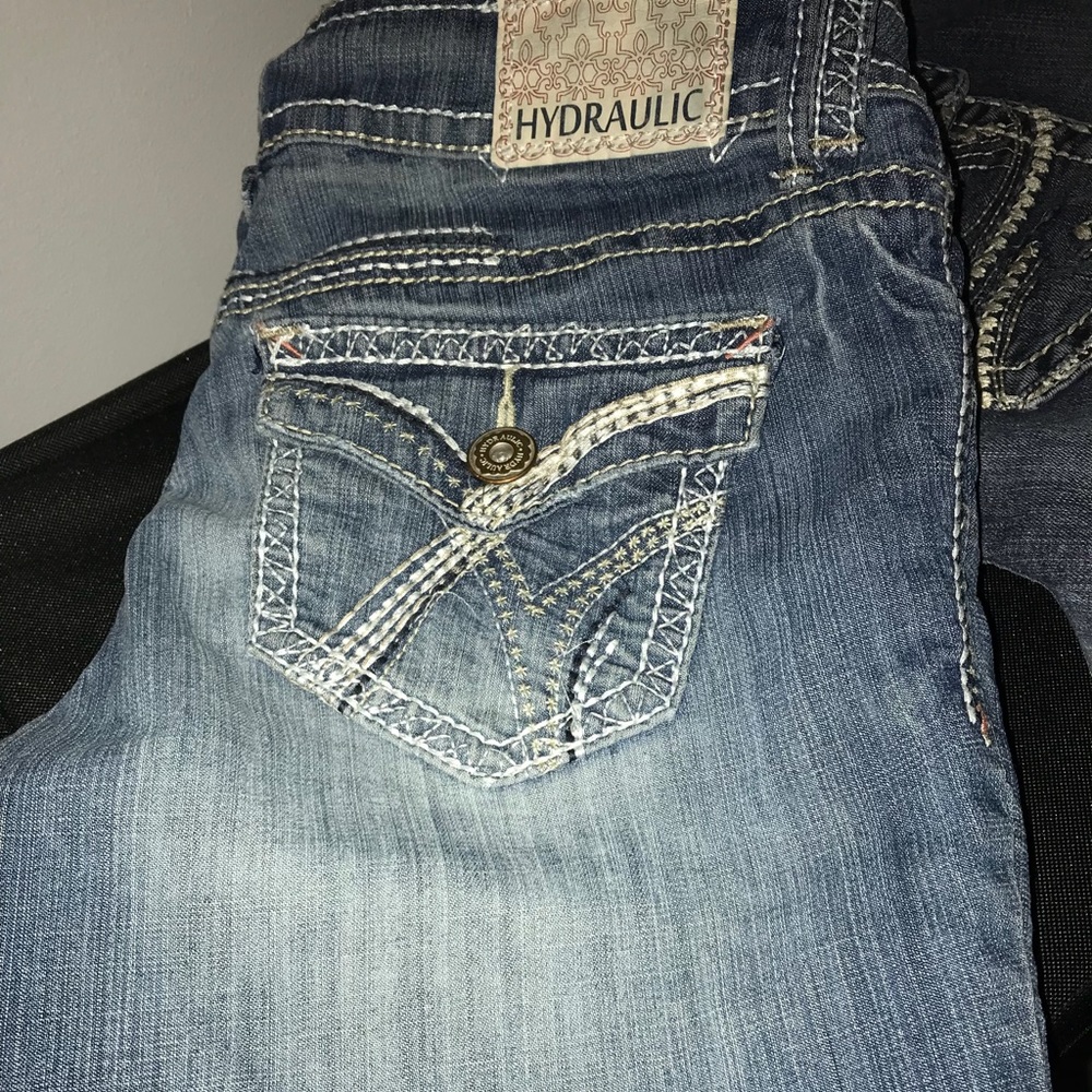 Gently Used Hydraulic capris